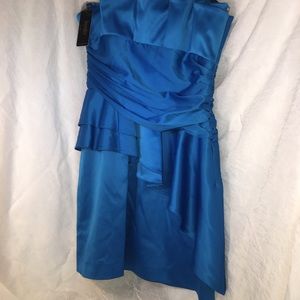 Formal laundry dress by Shelli Segal size 2 NWT